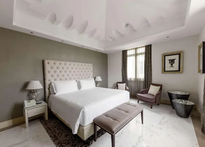 Otel Aleph Hotel, Curio Collection By Hilton 5*
