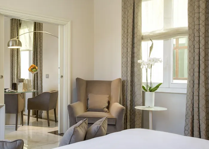 Aleph Hotel, Curio Collection By Hilton 5*